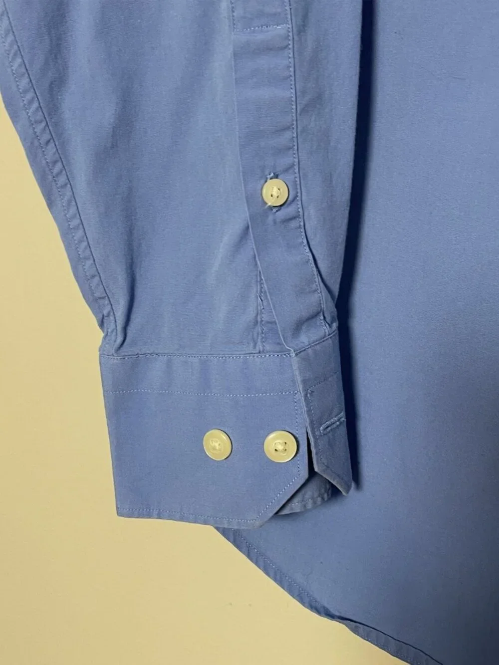 Banana Republic Slim Fit Men's French Blue Dress Shirt M 15-15.5 Long Sleeve